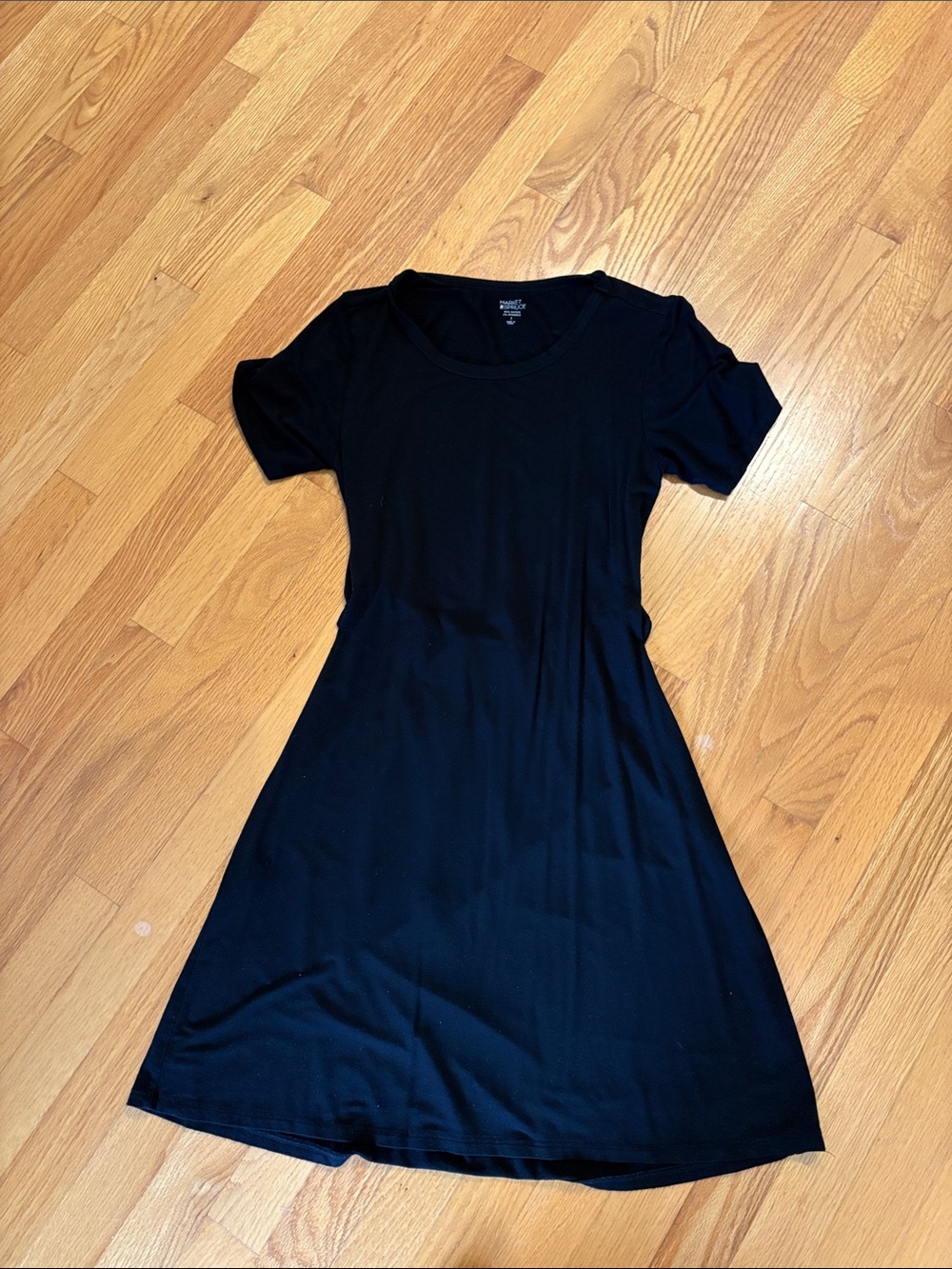 Market & Spruce Black Short Sleeve Midi Dress